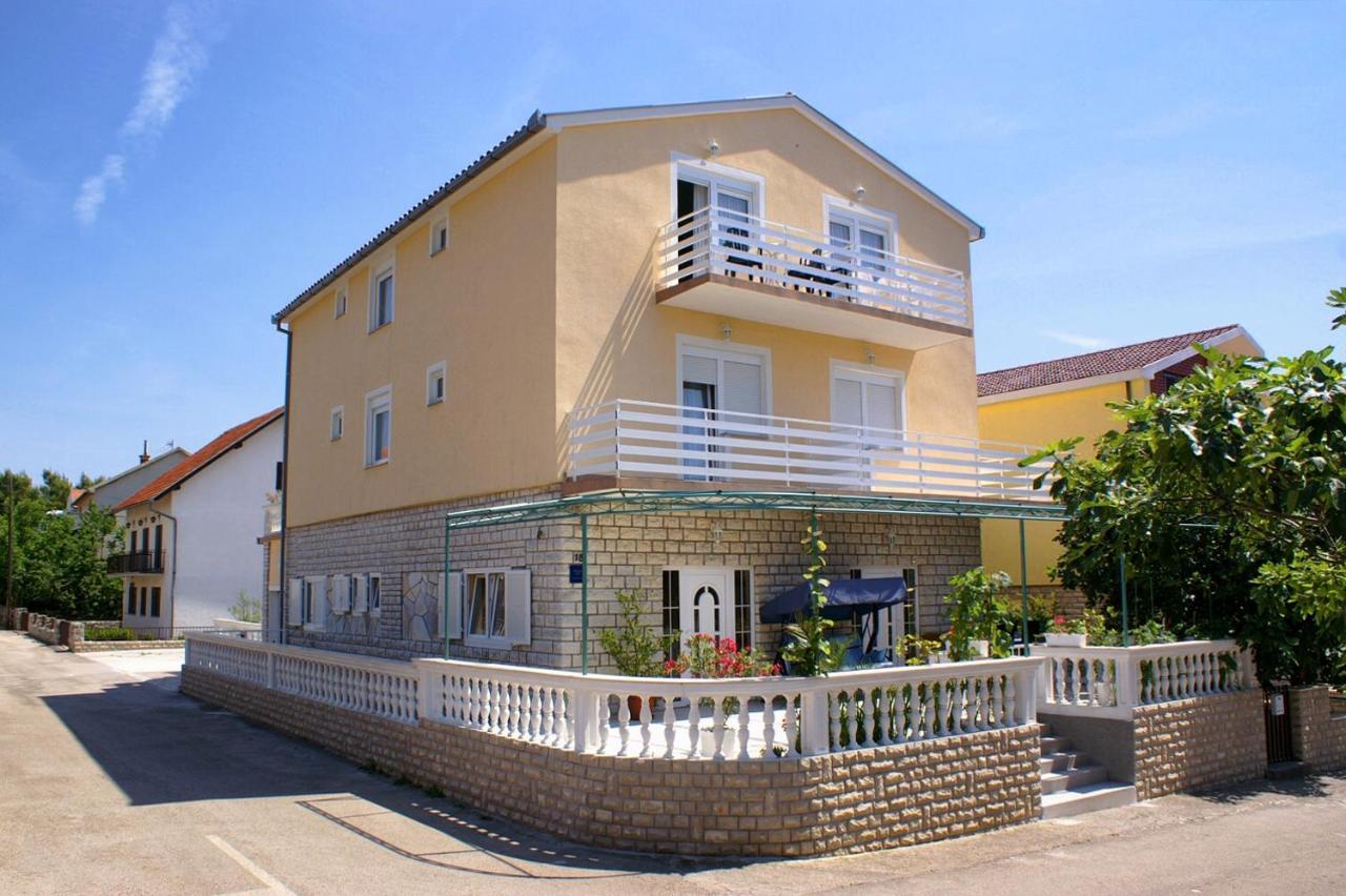 Apartments With A Parking Space Vodice - 4172 المظهر الخارجي الصورة