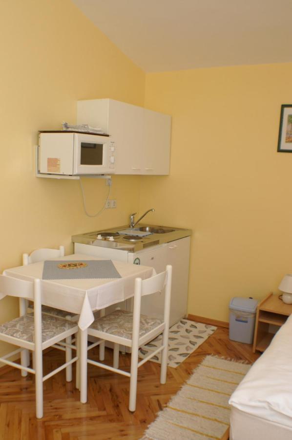Apartments With A Parking Space Vodice - 4172 المظهر الخارجي الصورة